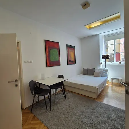 アパート Ritual Center *